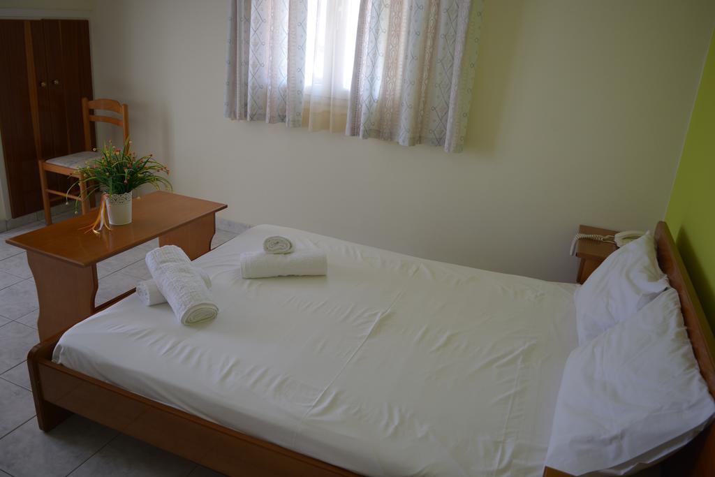 Montes & Hotell