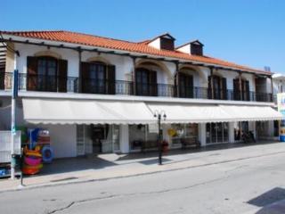 Montes & Hotell 2*